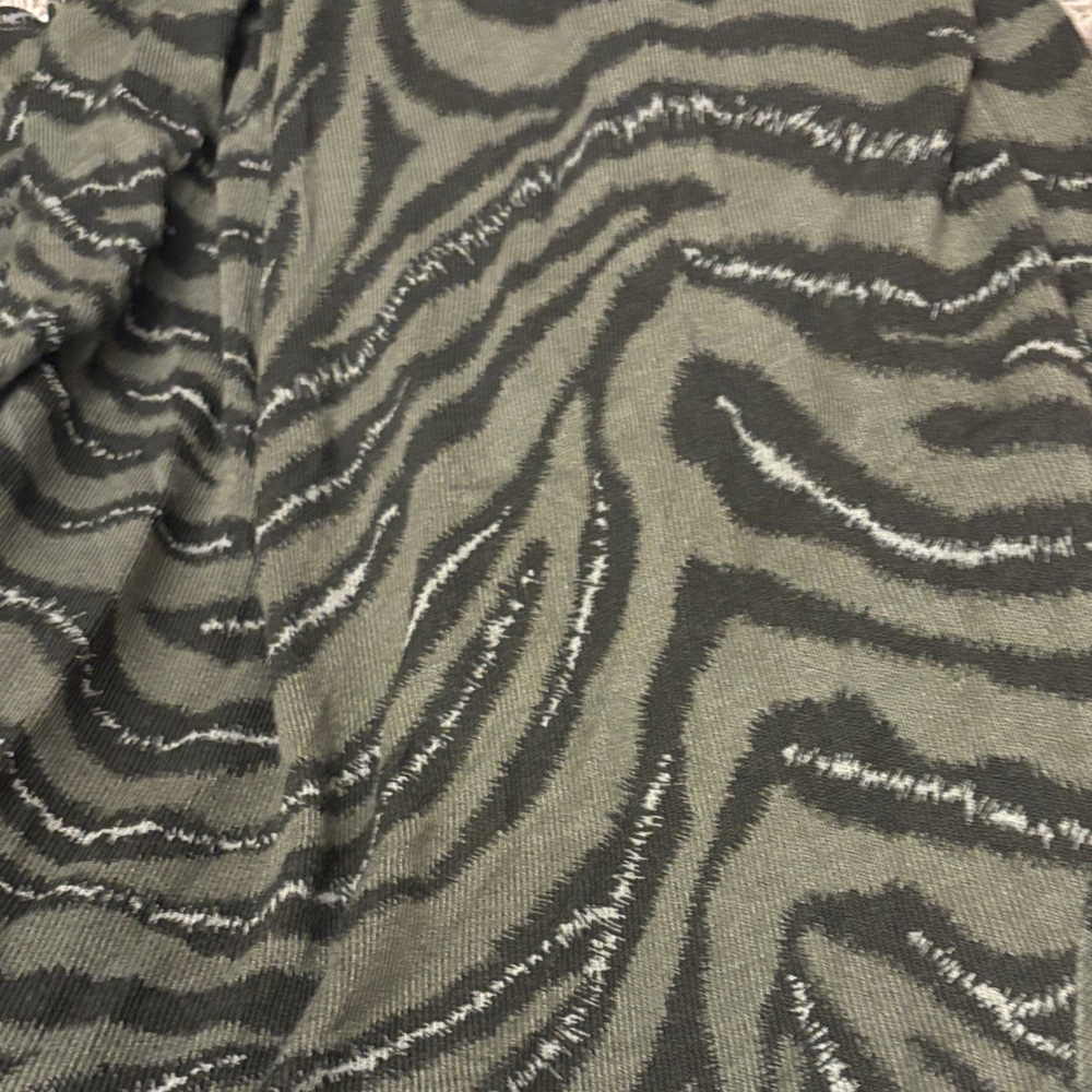 Stylish made in Italy Zebra Print Cardigan